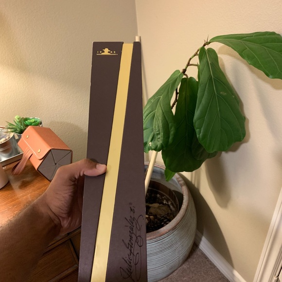 Don Julio 1942 collectible box (no bottle) - Picture 3 of 5